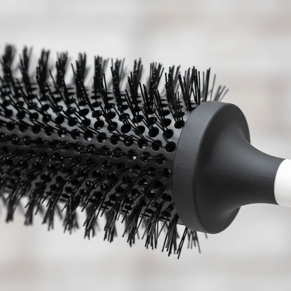 Oplus Nano Technology Ceramic + Ionic Hair Brush Black 52mm – Smooth, Shiny Styling